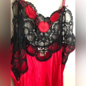 ADONNA by JC PENNEY Red & Black Lingerie Nightgown Sexy  Size M